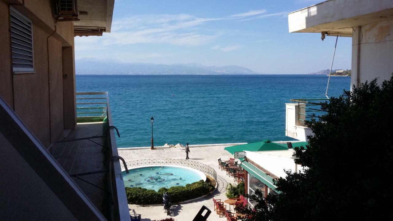 Grace Apartments Loutraki  Exterior photo